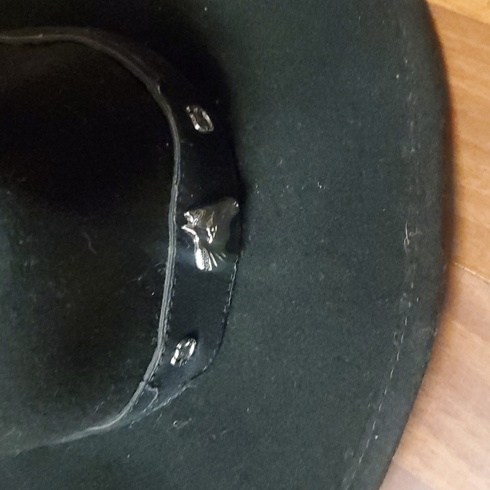 Bullhide hat size small - Picture 2 of 10